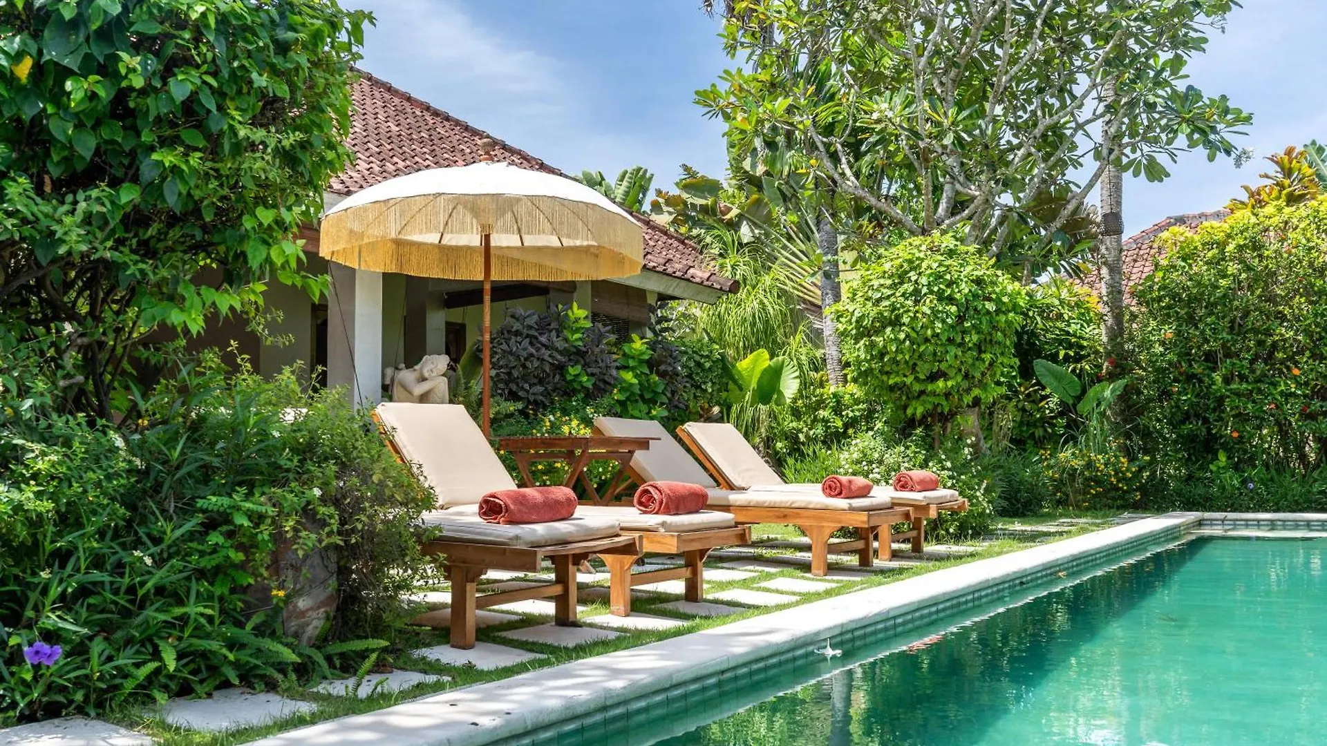 Villa Senang Seminyak  0*, Seminyak (Bali) Indonesia